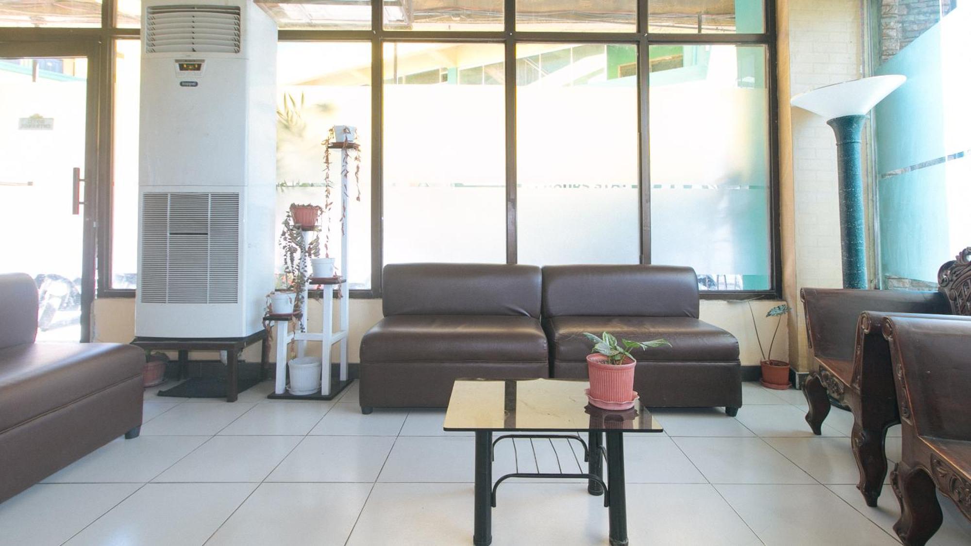 Reddoorz Near Sm City Muntinlupa San Pedro  Exterior photo