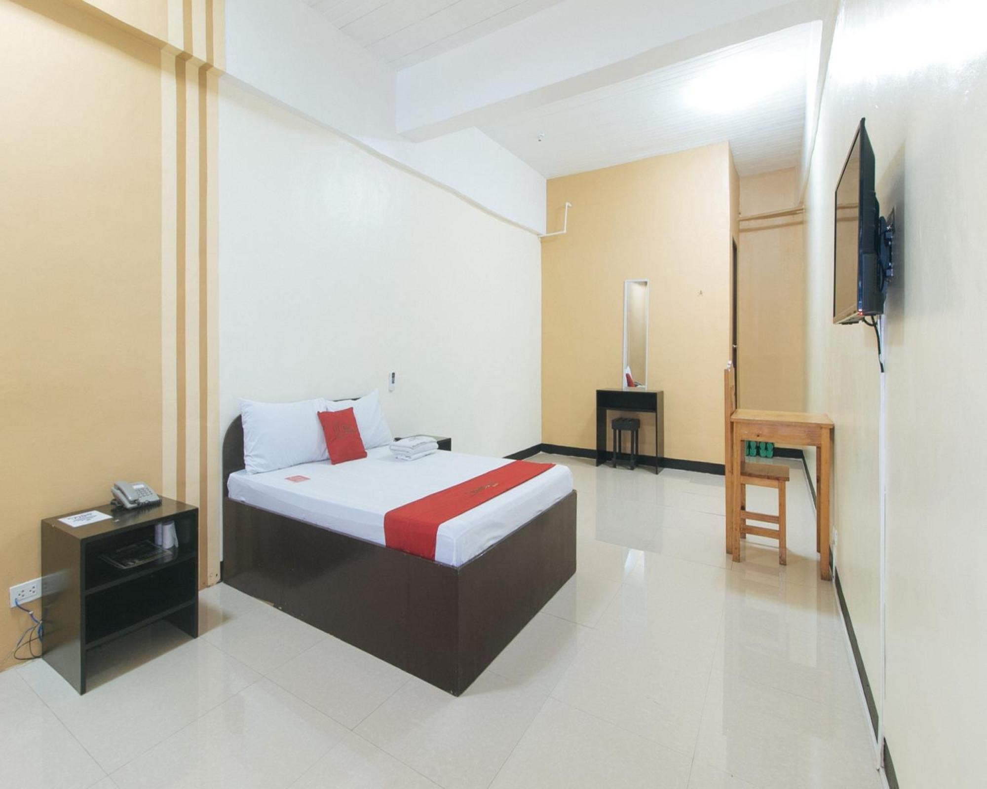 Reddoorz Near Sm City Muntinlupa San Pedro  Exterior photo