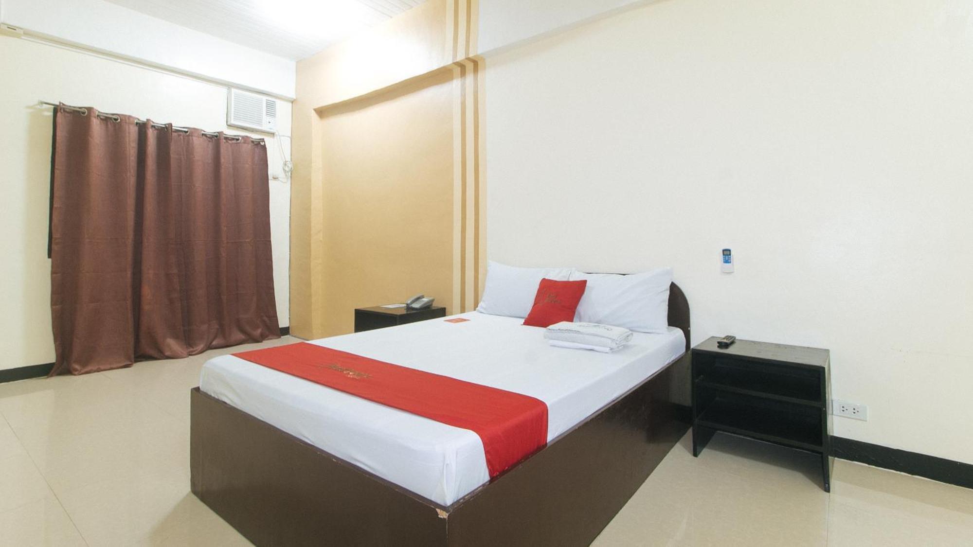 Reddoorz Near Sm City Muntinlupa San Pedro  Exterior photo
