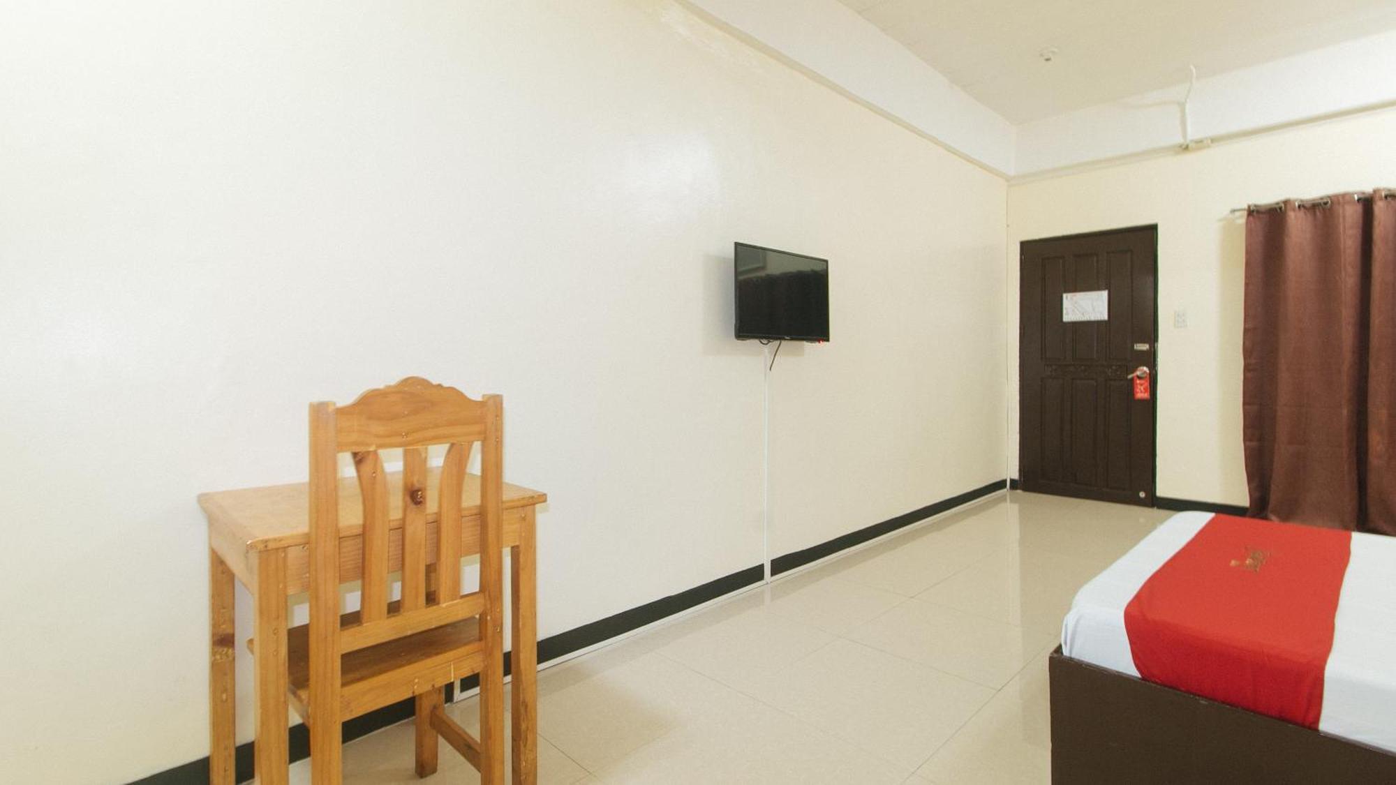 Reddoorz Near Sm City Muntinlupa San Pedro  Exterior photo